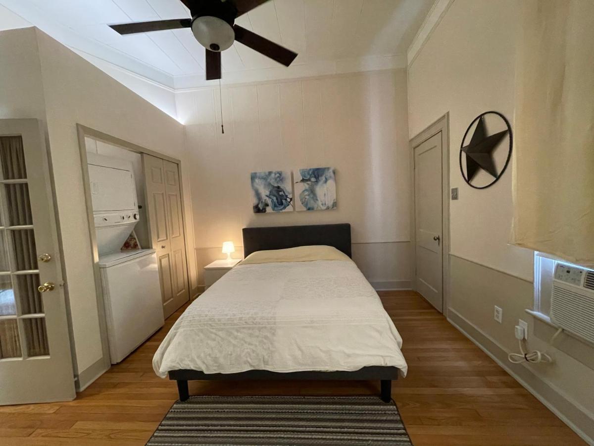 1322-#6 Downtown High Ceiling Big Size 1B Unit Apartment San Antonio Exterior photo